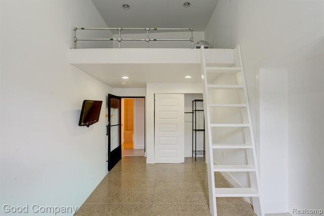 1300 Batavia Avenue 2, Royal Oak, MI 48067