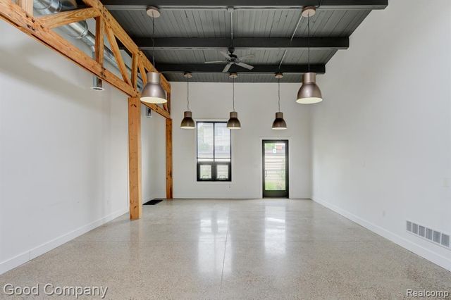 1300 Batavia Avenue 2, Royal Oak, MI 48067