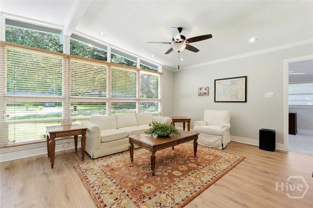 14 Dyches Drive, Savannah, GA 31406