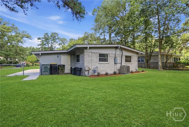 14 Dyches Drive, Savannah, GA 31406