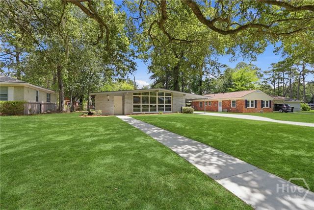 14 Dyches Drive, Savannah, GA 31406