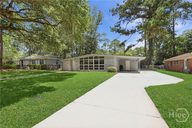 14 Dyches Drive, Savannah, GA 31406