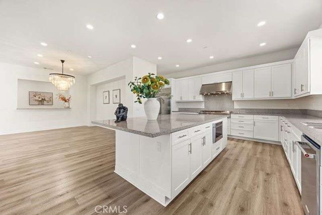 5427 Heritage Oak, Lake Forest, CA 92679