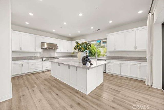 5427 Heritage Oak, Lake Forest, CA 92679