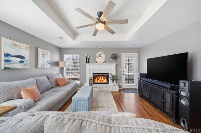 9409 E 100th Street, Tulsa, OK 74133