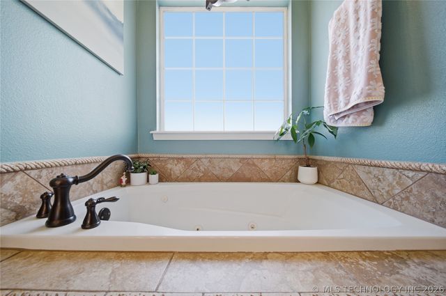 9409 E 100th Street, Tulsa, OK 74133