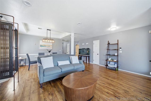 9409 E 100th Street, Tulsa, OK 74133