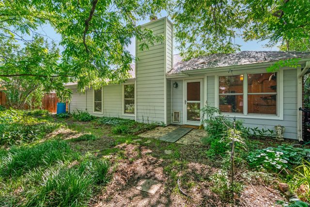 813 Royal Meadows Street, Denton, TX 76209