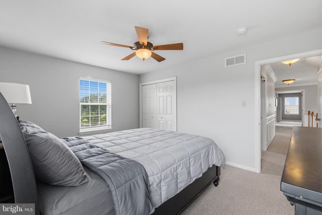 2051 LOCKERBIE RD, Schwenksville, PA 19473