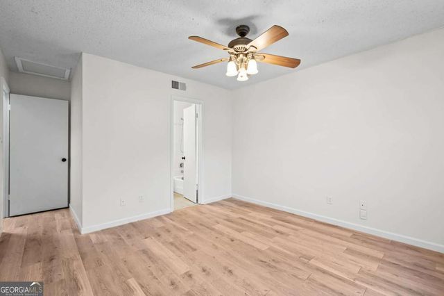 579 Northridge Cros Drive, Atlanta, GA 30350