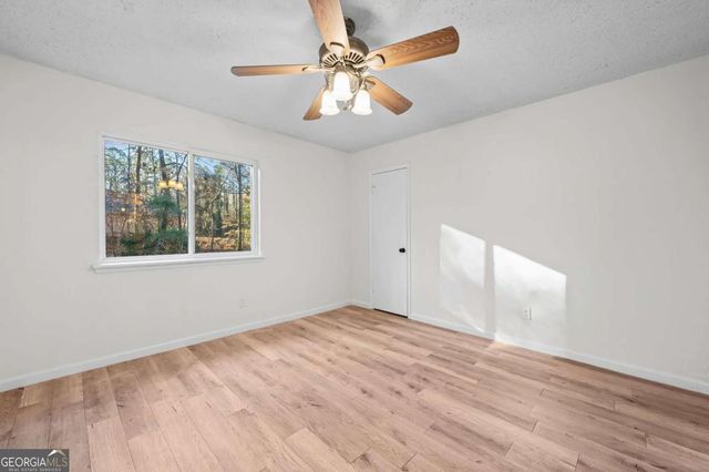 579 Northridge Cros Drive, Atlanta, GA 30350