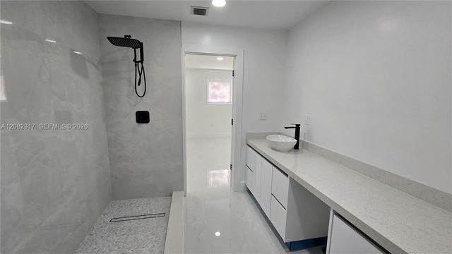 776 NW 10th Street, Florida City, FL 33034