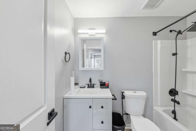 2166 Braxton Road SW, Atlanta, GA 30331