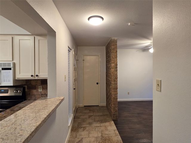 856 Wax Myrtle Lane, Houston, TX 77079