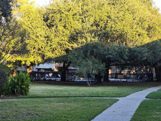 856 Wax Myrtle Lane, Houston, TX 77079