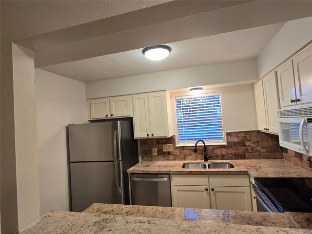 856 Wax Myrtle Lane, Houston, TX 77079