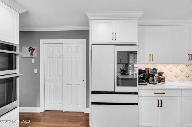 13 Jeffrey Lane, East Windsor, NJ 08520