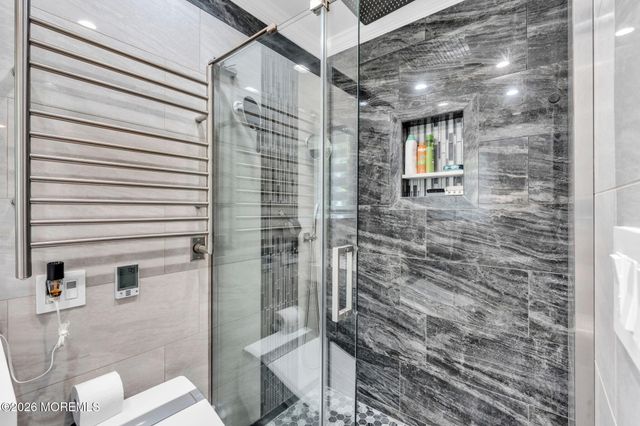 13 Jeffrey Lane, East Windsor, NJ 08520