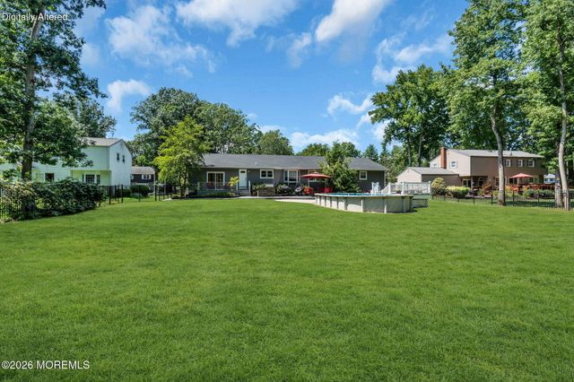 13 Jeffrey Lane, East Windsor, NJ 08520