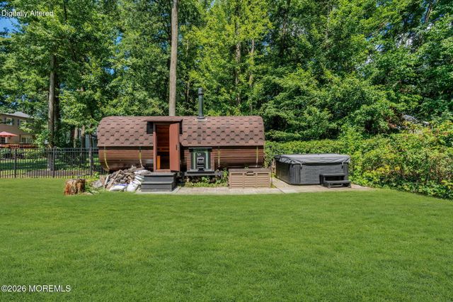 13 Jeffrey Lane, East Windsor, NJ 08520