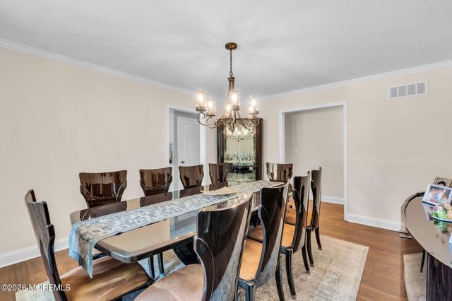 13 Jeffrey Lane, East Windsor, NJ 08520
