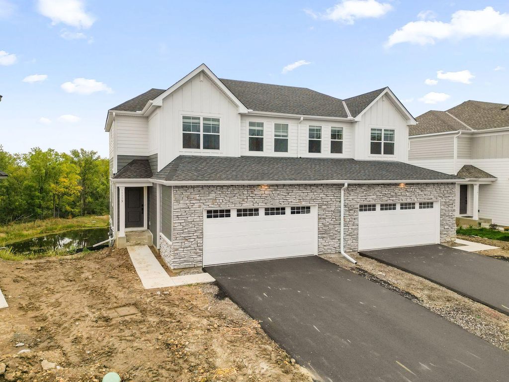 11113 203rd Street W, Lakeville, MN 55044 — exterior
