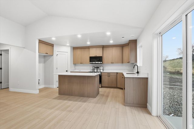 233 W 1470 S, Tremonton, UT 84337