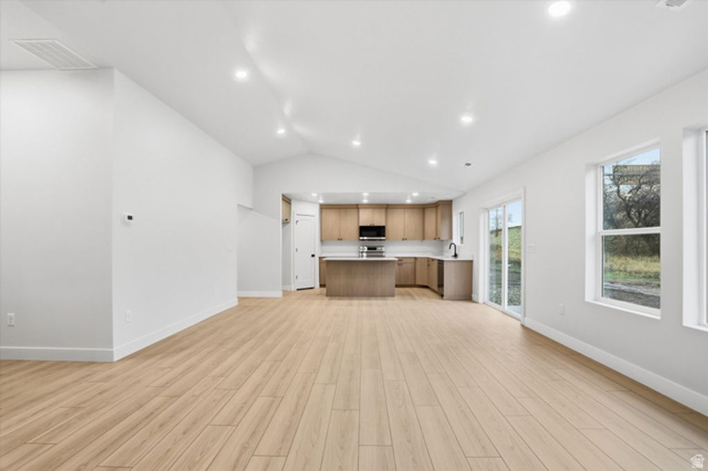 Image 20 of property listing at 233 W 1470 S, Tremonton, UT 84337