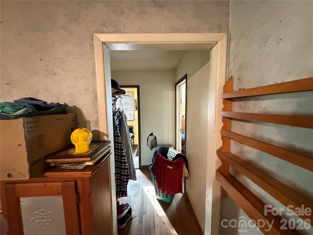 141 Walker Road, Morganton, NC 28655