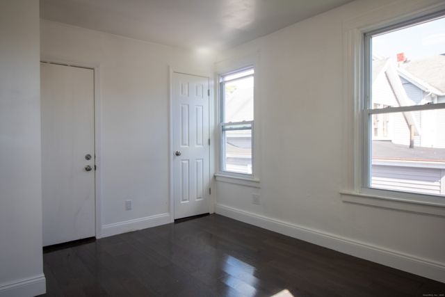 78 West Street 2A, New London, CT 06320