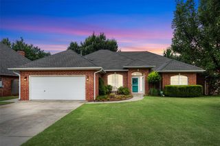 2704 Jills Trail, Edmond, OK 73012