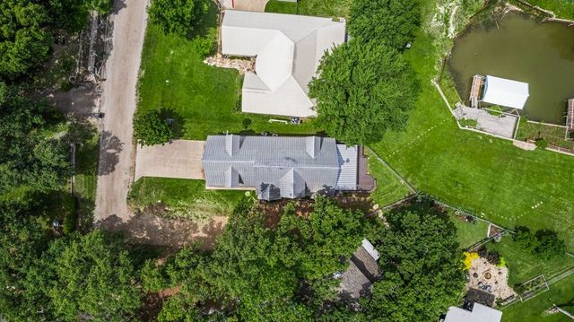 1016 Shoreline Drive, West Tawakoni, TX 75474