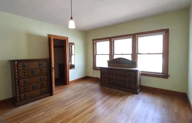 116 S 9th St, Salina, KS 67401