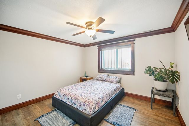 831 Lost Lake Drive, Polk City, IA 50226