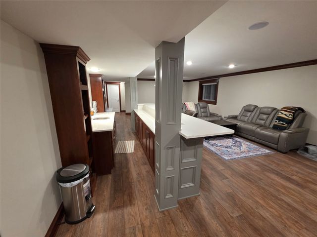 831 Lost Lake Drive, Polk City, IA 50226