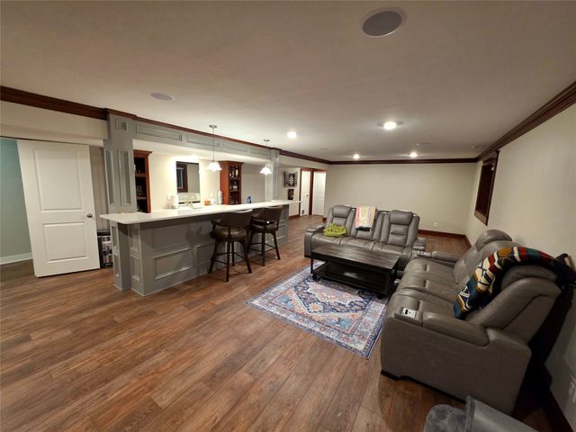 831 Lost Lake Drive, Polk City, IA 50226