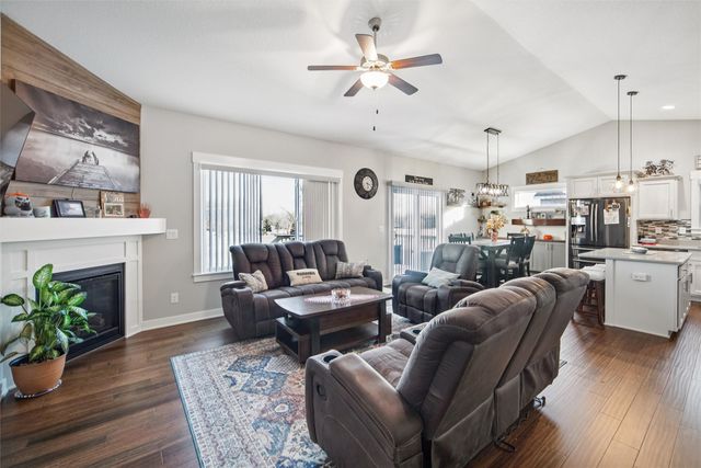 831 Lost Lake Drive, Polk City, IA 50226