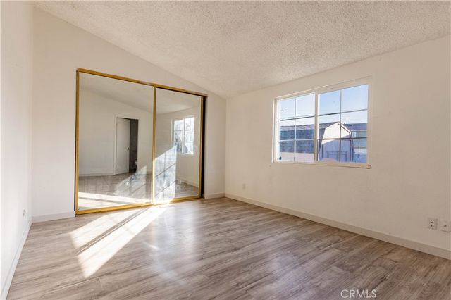 1241 N East 216, Anaheim, CA 92805
