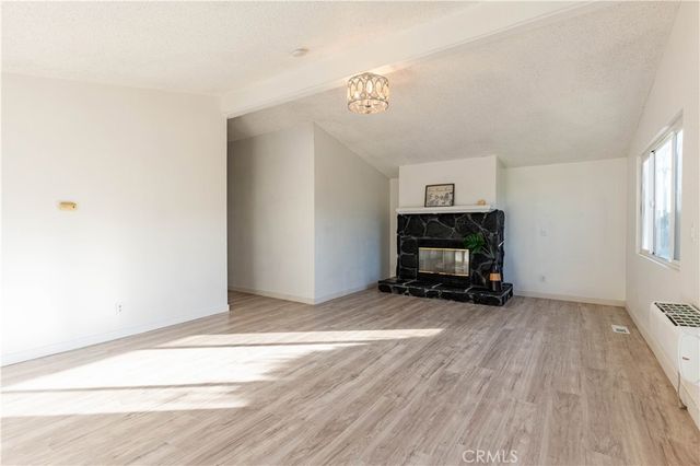 1241 N East 216, Anaheim, CA 92805