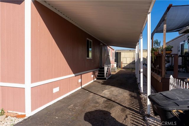 1241 N East 216, Anaheim, CA 92805