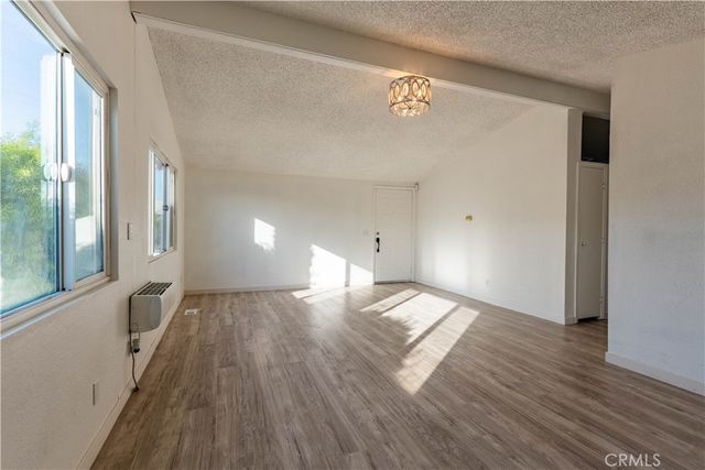 1241 N East 216, Anaheim, CA 92805