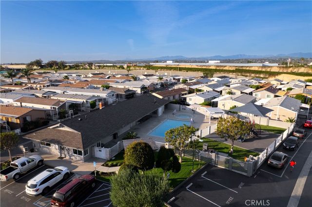1241 N East 216, Anaheim, CA 92805