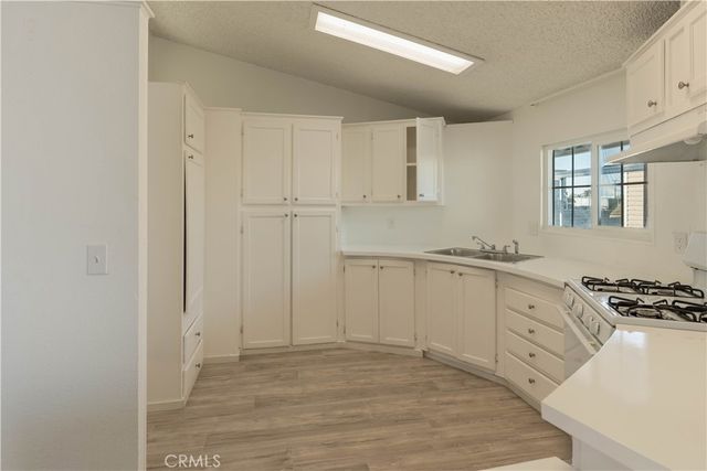1241 N East 216, Anaheim, CA 92805