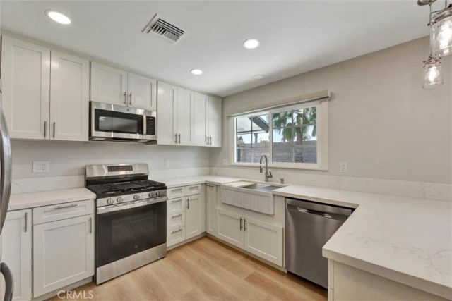 629 S Yorba, Orange, CA 92869