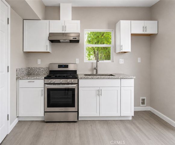 1420 Q, Merced, CA 95340