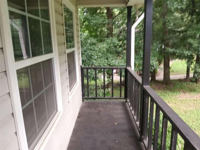 8298 Blackfoot Trail, Jonesboro, GA 30236
