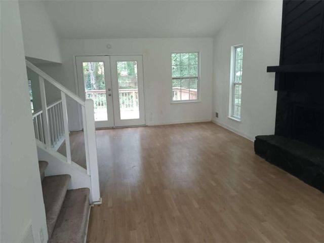 8298 Blackfoot Trail, Jonesboro, GA 30236