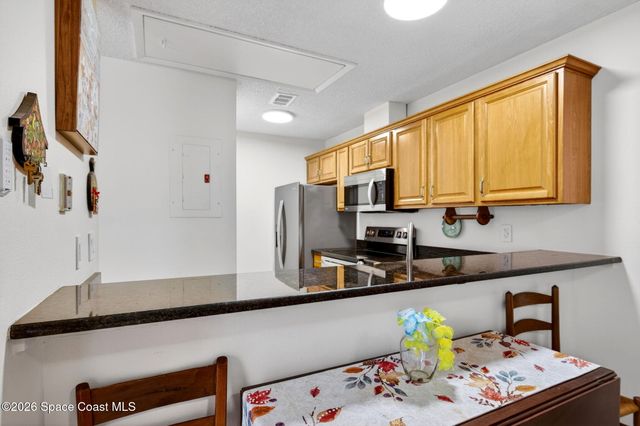 1400 Sheafe Avenue NE 110, Palm Bay, FL 32905