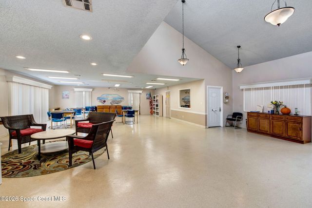 1400 Sheafe Avenue NE 110, Palm Bay, FL 32905