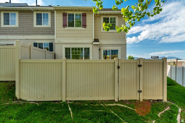 2078 W 1100 N, Provo, UT 84604
